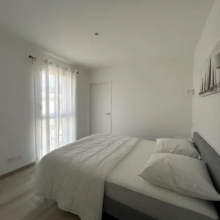 Villa La Foret D'armotte 11 By Avecoeur *